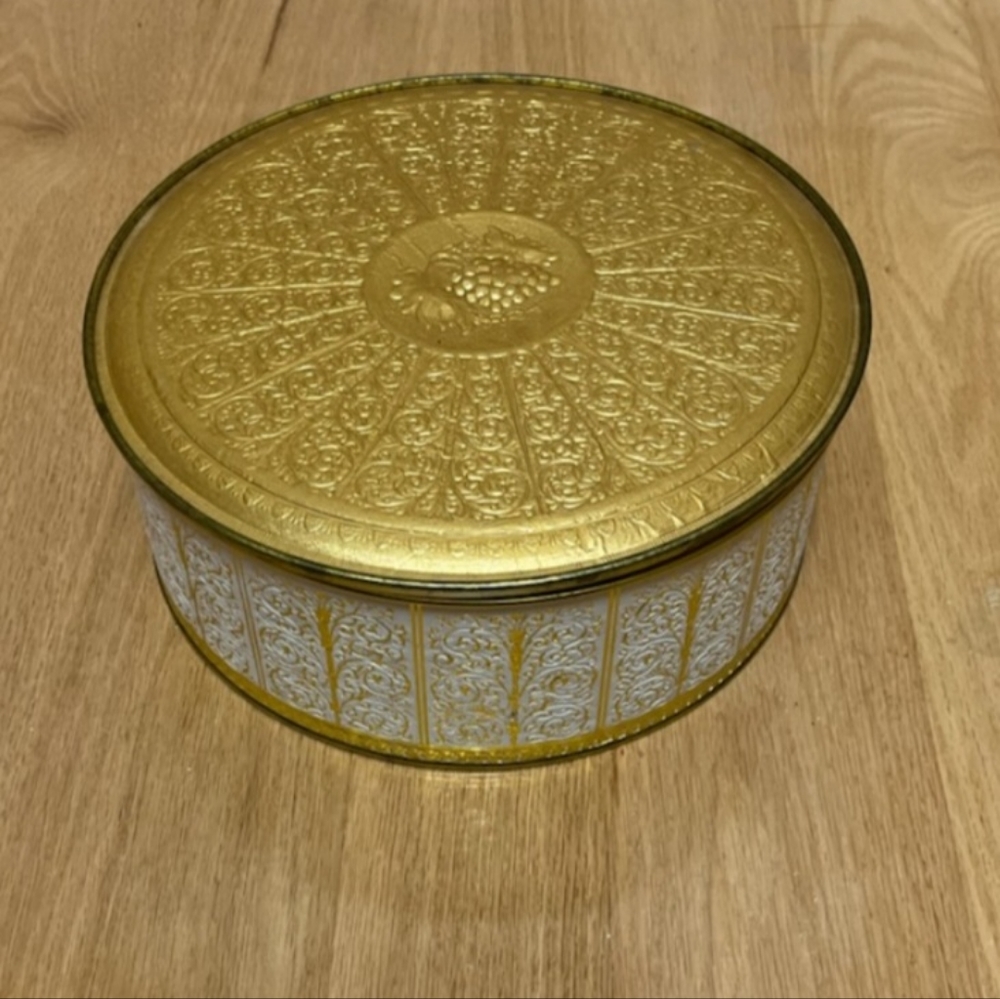 Vintage Tin
